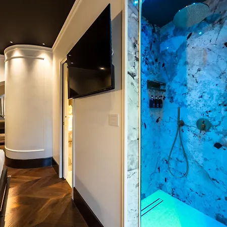 Argentum Boutique & 4*